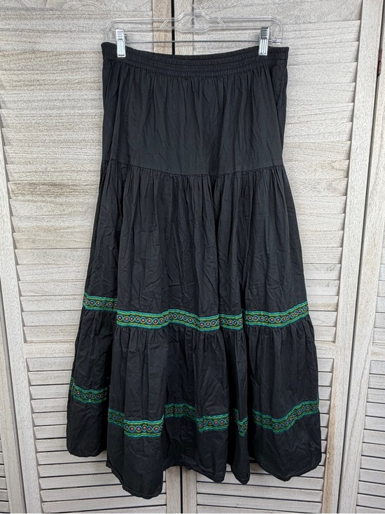 Mirasol Dresses & Skirts - MIRASOL Black Pull On Crinkle Midi Skirt Tiered Boho Peasant Western Prairie-M
